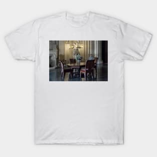 Penrhyn castle- Table and chairs T-Shirt